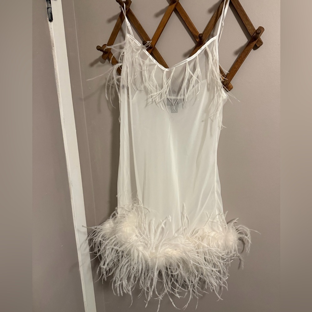 La Senza sheer lingerie w feather detailing sheer XL bridal boudoir honeymoon